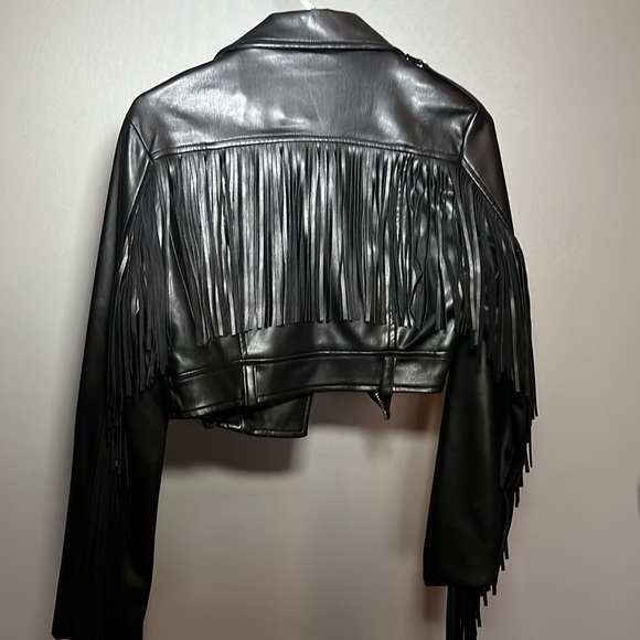 Black Leather Fringe Jacket - Picture 5 of 11